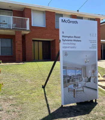 11 Hampton Rd, Sylvania Waters