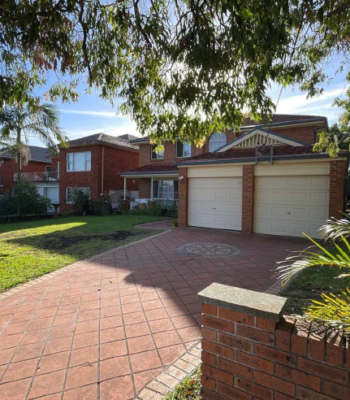 424 Port Hacking Road, Caringbah South