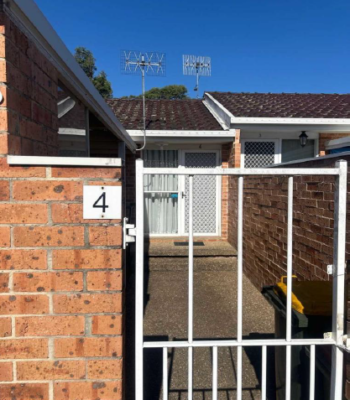 4/4 Harvey Place, North Nowra