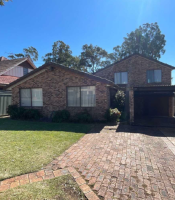 6 Lawler St, Panania
